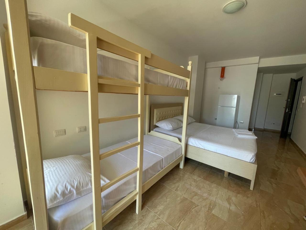 Low Cost Banesa Kosovare Shengjin Exterior photo